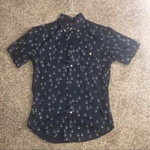 Short-Sleeved Navy Blue Button-Up
